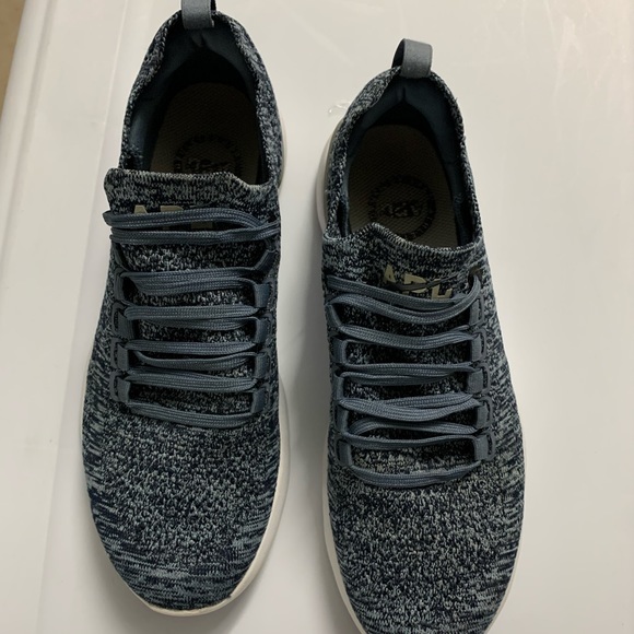 APL techloom breeze running shoe main image 5